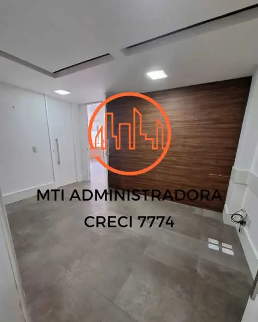 Sala Comercial para alugar, 105m2 em Rio De Janeiro - RJ - imagem 2 Foto 2 de Sala Comercial para alugar, 105m2 em Rio De Janeiro - RJ
