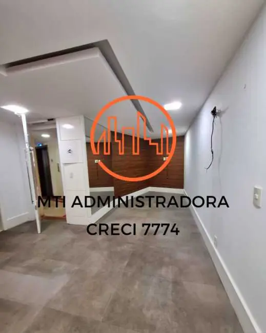 Sala Comercial para alugar, 105m2 em Rio De Janeiro - RJ - imagem 4 Foto 4 de Sala Comercial para alugar, 105m2 em Rio De Janeiro - RJ