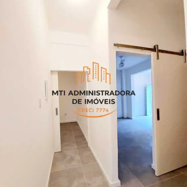 Foto 8 de Apartamento com 3 quartos para alugar, 87m2 em Rio De Janeiro - RJ