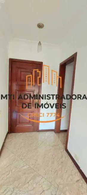 Foto 2 de Apartamento com 4 quartos para alugar, 120m2 em Rio De Janeiro - RJ