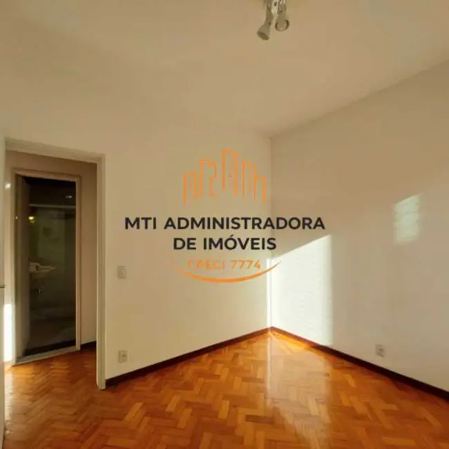 Apartamento com 3 quartos para alugar, 80m2 em Rio De Janeiro - RJ - imagem 7 Foto 7 de Apartamento com 3 quartos para alugar, 80m2 em Rio De Janeiro - RJ