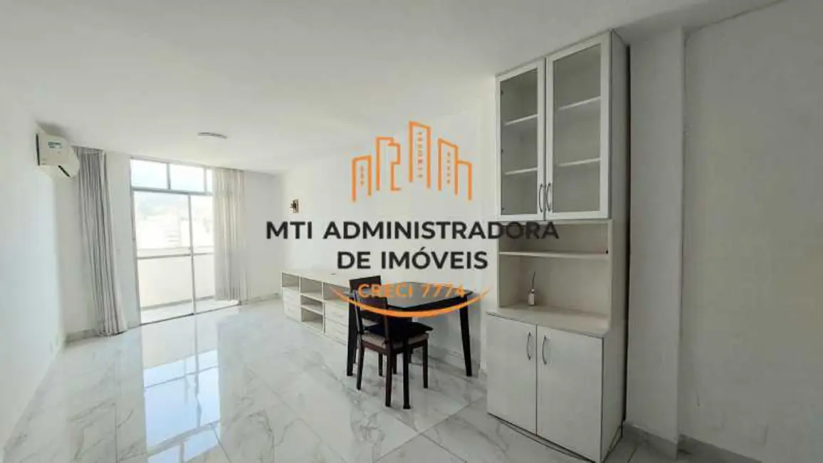 Foto 4 de Cobertura com 3 quartos para alugar, 110m2 em Rio De Janeiro - RJ