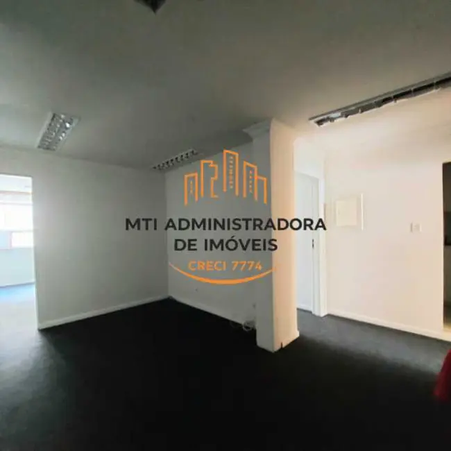 Sala Comercial à venda, 90m2 em Rio De Janeiro - RJ - imagem 8 Foto 8 de Sala Comercial à venda, 90m2 em Rio De Janeiro - RJ