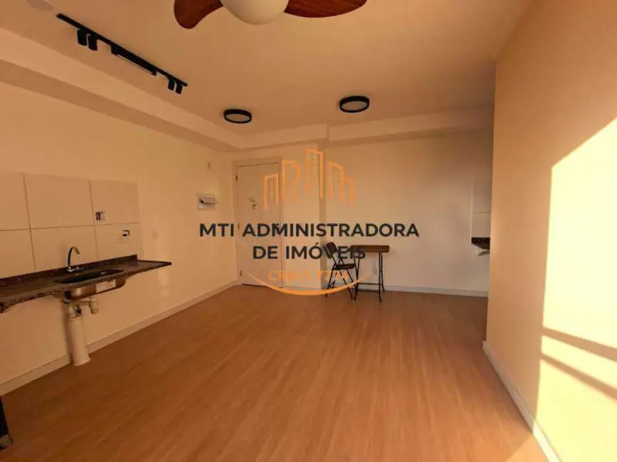 Foto 4 de Apartamento com 1 quarto para alugar, 30m2 em Rio De Janeiro - RJ