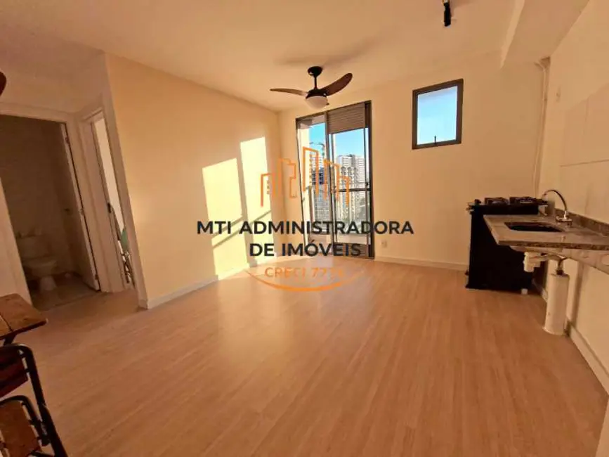Foto 2 de Apartamento com 1 quarto para alugar, 30m2 em Rio De Janeiro - RJ