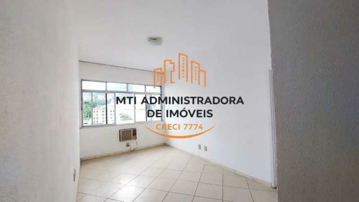 Foto 2 de Apartamento com 2 quartos à venda, 70m2 em Rio De Janeiro - RJ