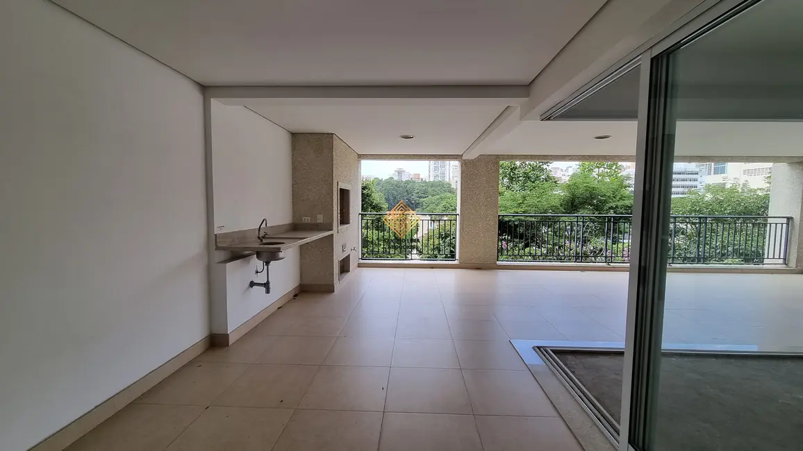 Foto 1 de Apartamento com 4 quartos à venda, 244m2 em Água Branca, São Paulo - SP