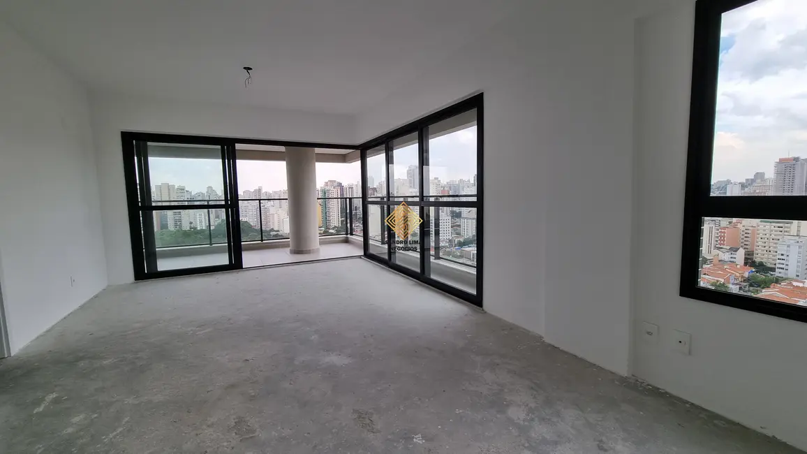 Apartamento com 3 quartos à venda, 135m2 em Água Branca, São Paulo - SP - imagem 2 Foto 2 de Apartamento com 3 quartos à venda, 135m2 em Água Branca, São Paulo - SP