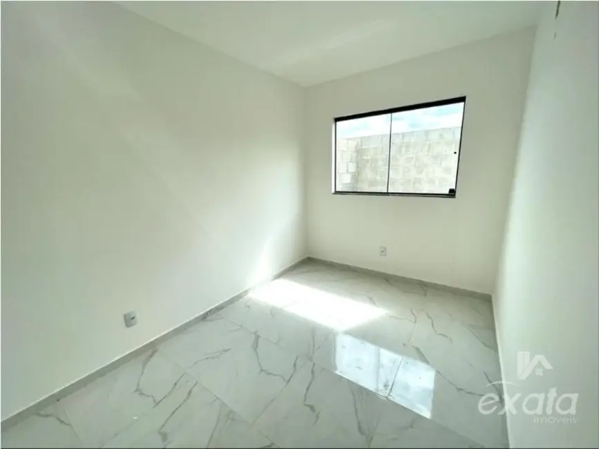 Foto 4 de Casa com 2 quartos à venda, 64m2 em Serra - ES