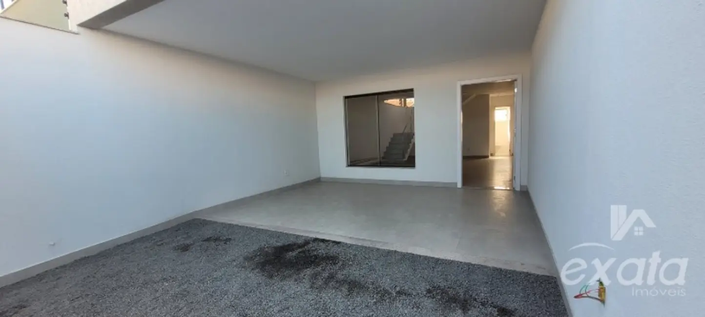 Foto 1 de Casa com 3 quartos à venda, 132m2 em Colina de Laranjeiras, Serra - ES