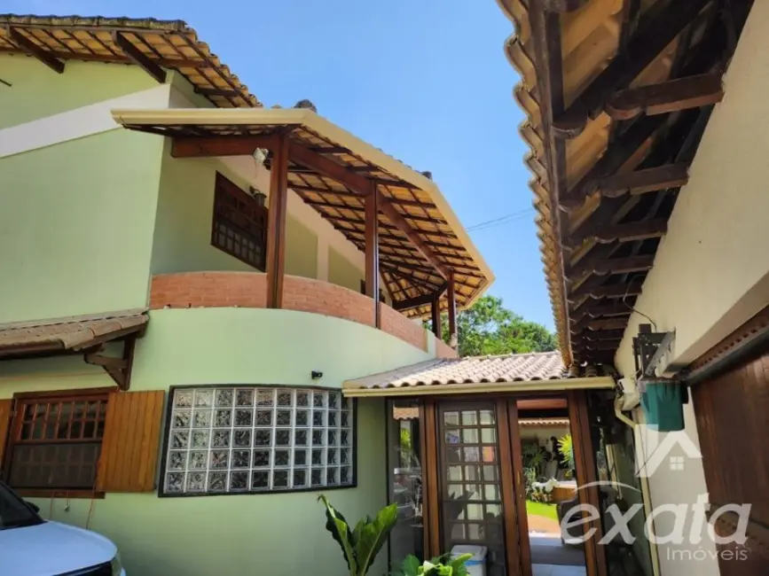 Foto 2 de Casa com 5 quartos à venda, 425m2 em Manguinhos, Serra - ES