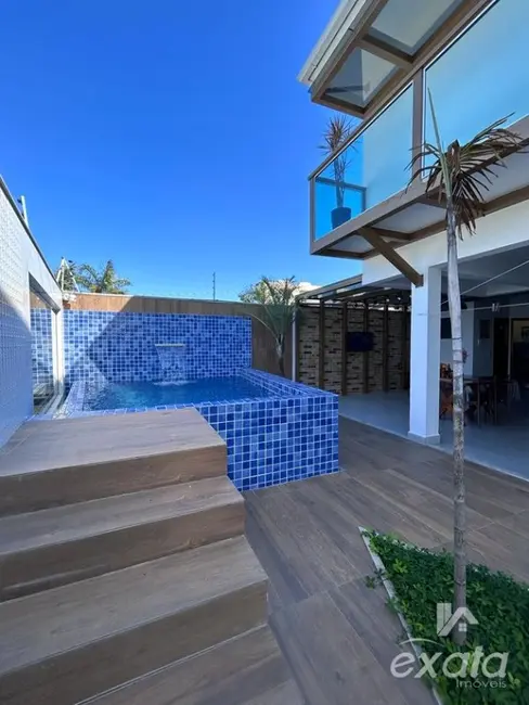 Foto 2 de Casa com 4 quartos à venda, 300m2 em Parque Residencial Laranjeiras, Serra - ES