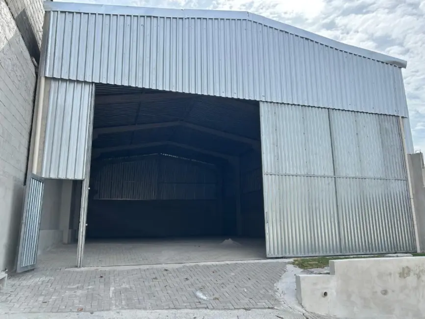 Foto 6 de Armazém / Galpão para alugar, 280m2 em Alterosas, Serra - ES