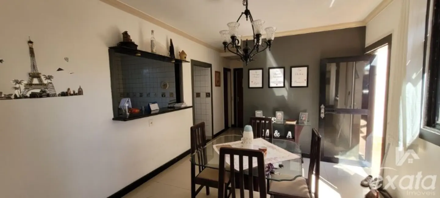 Casa com 4 quartos à venda, 220m2 em São Francisco, Serra - ES - imagem 6 Foto 6 de Casa com 4 quartos à venda, 220m2 em São Francisco, Serra - ES