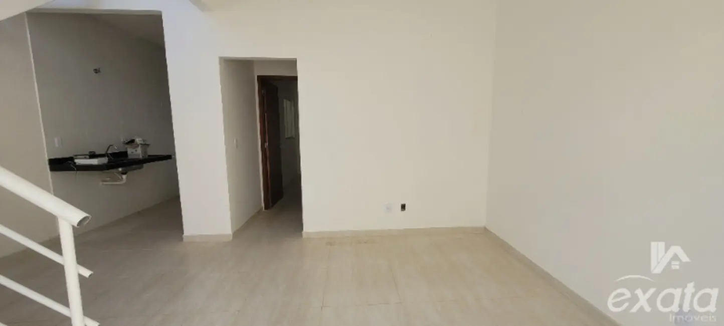 Foto 2 de Casa com 3 quartos à venda, 84m2 em São Francisco, Serra - ES