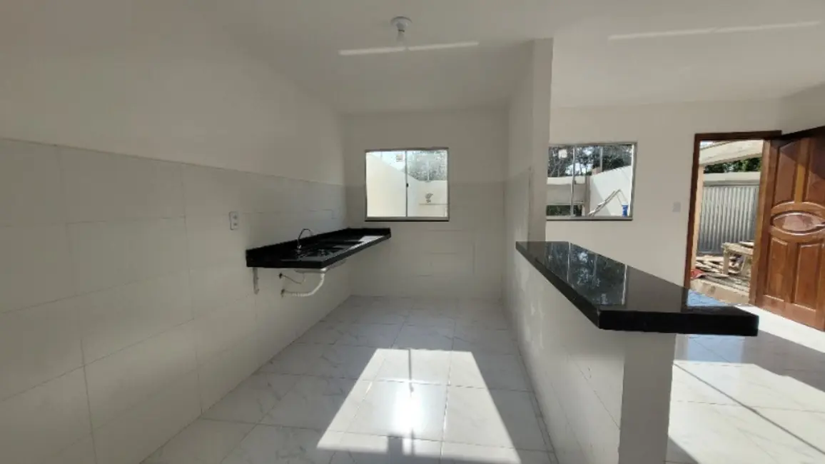 Casa com 2 quartos à venda, 55m2 em Enseada de Jacaraípe, Serra - ES - imagem 3 Foto 3 de Casa com 2 quartos à venda, 55m2 em Enseada de Jacaraípe, Serra - ES