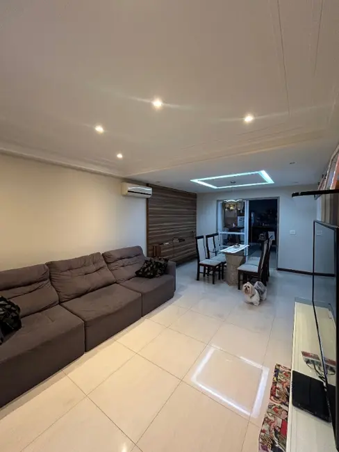 Casa com 4 quartos à venda, 230m2 em Colina de Laranjeiras, Serra - ES - imagem 2 Foto 2 de Casa com 4 quartos à venda, 230m2 em Colina de Laranjeiras, Serra - ES