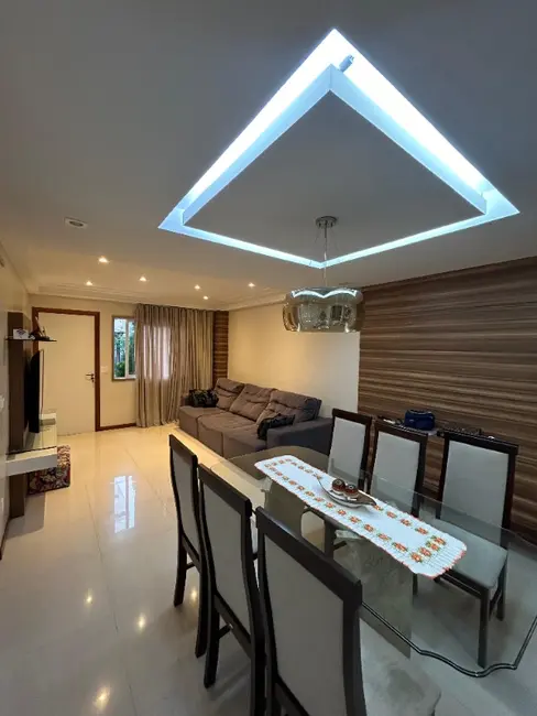 Casa com 4 quartos à venda, 230m2 em Colina de Laranjeiras, Serra - ES - imagem 5 Foto 5 de Casa com 4 quartos à venda, 230m2 em Colina de Laranjeiras, Serra - ES