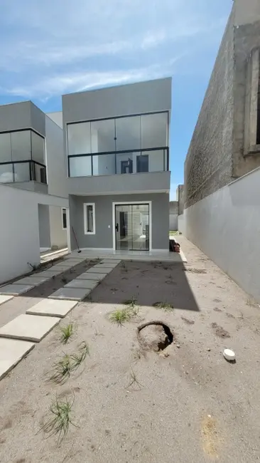 Foto 1 de Casa com 2 quartos à venda, 77m2 em Costa Bela, Serra - ES