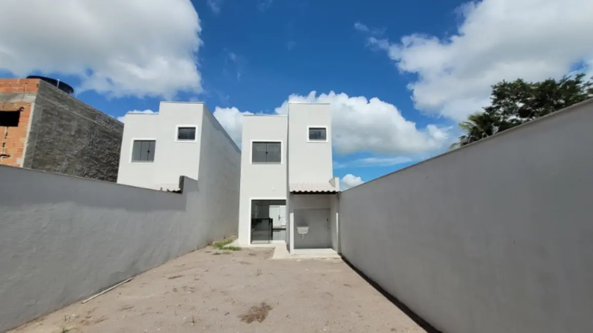 Foto 2 de Casa com 2 quartos à venda, 77m2 em Costa Bela, Serra - ES