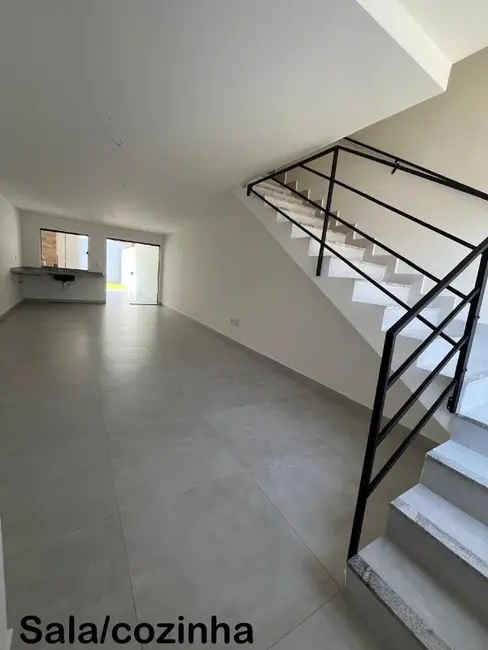 Casa com 3 quartos à venda, 130m2 em Parque Jacaraípe, Serra - ES - imagem 3 Foto 3 de Casa com 3 quartos à venda, 130m2 em Parque Jacaraípe, Serra - ES