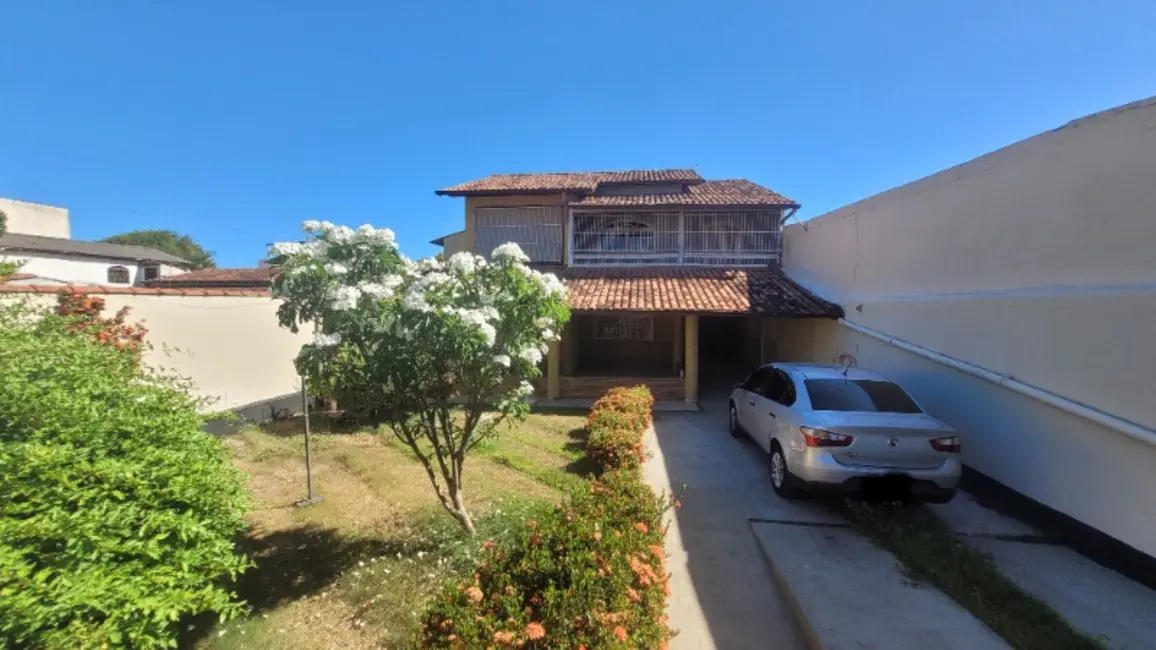 Casa com 3 quartos à venda, 250m2 em das Laranjeiras, Serra - ES - imagem 3 Foto 3 de Casa com 3 quartos à venda, 250m2 em das Laranjeiras, Serra - ES