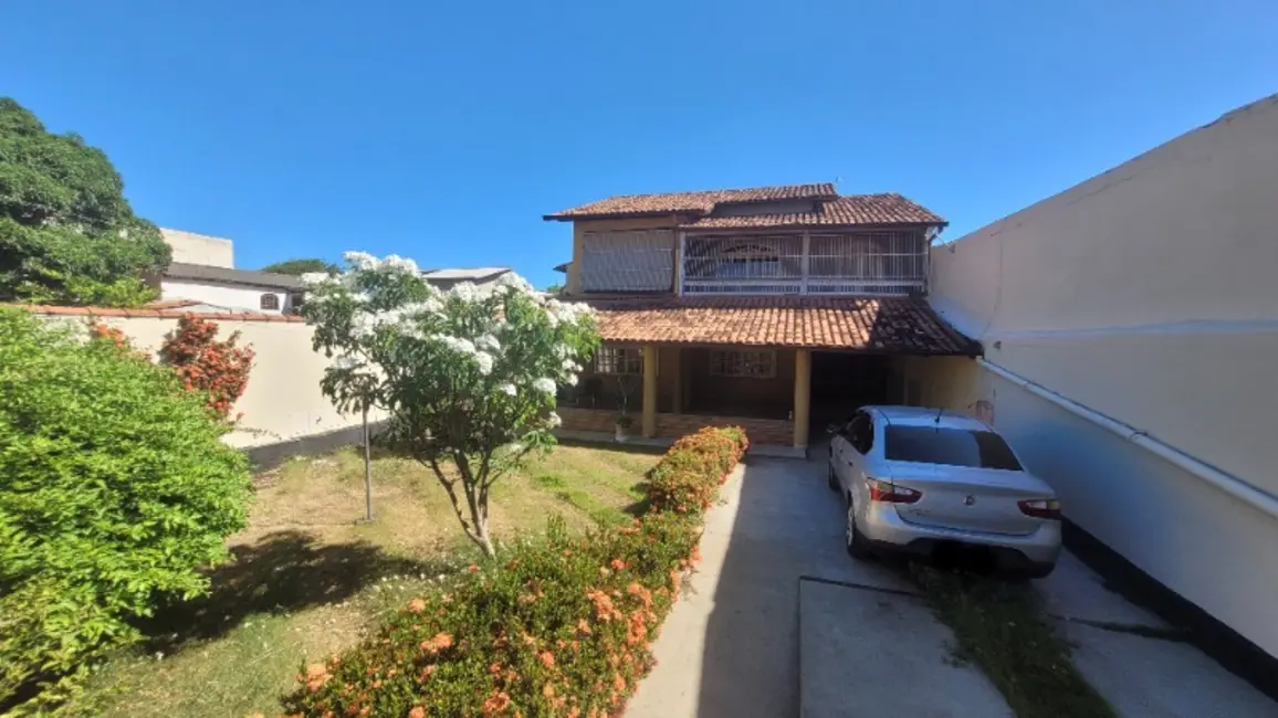 Casa com 3 quartos à venda, 250m2 em das Laranjeiras, Serra - ES - imagem 4 Foto 4 de Casa com 3 quartos à venda, 250m2 em das Laranjeiras, Serra - ES