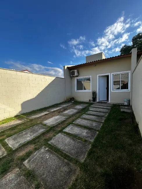 Foto 1 de Casa com 2 quartos à venda, 50m2 em Planície da Serra, Serra - ES