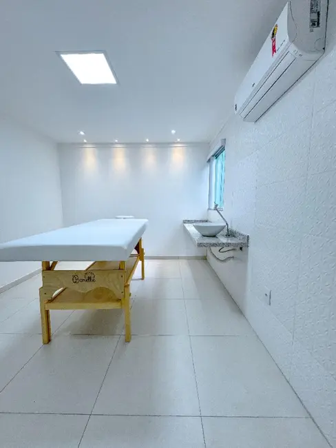 Casa com 4 quartos à venda, 242m2 em Barcelona, Serra - ES - imagem 3 Foto 3 de Casa com 4 quartos à venda, 242m2 em Barcelona, Serra - ES
