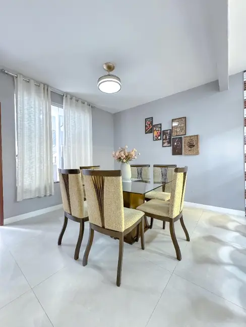 Casa com 4 quartos à venda, 242m2 em Barcelona, Serra - ES - imagem 9 Foto 9 de Casa com 4 quartos à venda, 242m2 em Barcelona, Serra - ES