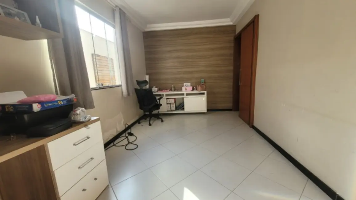 Casa com 3 quartos à venda, 170m2 em Barcelona, Serra - ES - imagem 4 Foto 4 de Casa com 3 quartos à venda, 170m2 em Barcelona, Serra - ES