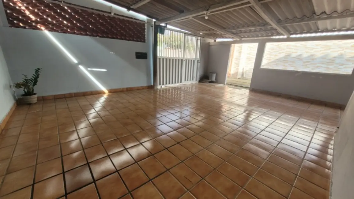 Casa com 1 quarto à venda, 300m2 em das Laranjeiras, Serra - ES - imagem 6 Foto 6 de Casa com 1 quarto à venda, 300m2 em das Laranjeiras, Serra - ES
