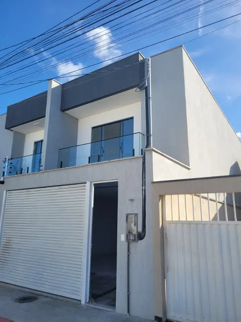 Casa com 3 quartos à venda, 150m2 em Colina de Laranjeiras, Serra - ES - imagem 3 Foto 3 de Casa com 3 quartos à venda, 150m2 em Colina de Laranjeiras, Serra - ES