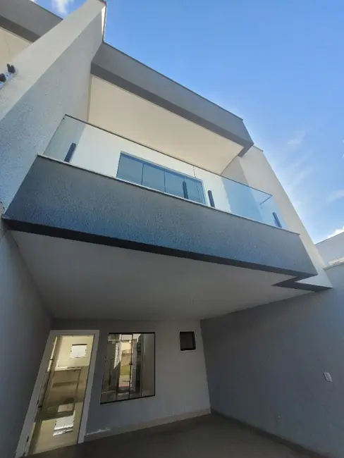Casa com 3 quartos à venda, 150m2 em Colina de Laranjeiras, Serra - ES - imagem 8 Foto 8 de Casa com 3 quartos à venda, 150m2 em Colina de Laranjeiras, Serra - ES
