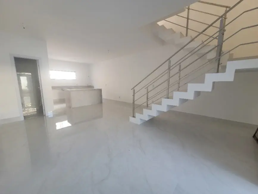 Casa com 3 quartos à venda, 136m2 em Colina de Laranjeiras, Serra - ES - imagem 3 Foto 3 de Casa com 3 quartos à venda, 136m2 em Colina de Laranjeiras, Serra - ES