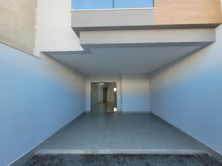 Casa com 3 quartos à venda, 136m2 em Colina de Laranjeiras, Serra - ES - imagem 1 Foto 1 de Casa com 3 quartos à venda, 136m2 em Colina de Laranjeiras, Serra - ES