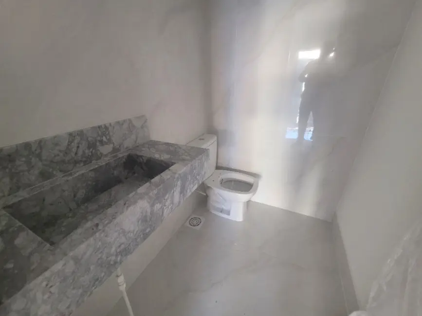 Casa com 3 quartos à venda, 136m2 em Colina de Laranjeiras, Serra - ES - imagem 5 Foto 5 de Casa com 3 quartos à venda, 136m2 em Colina de Laranjeiras, Serra - ES