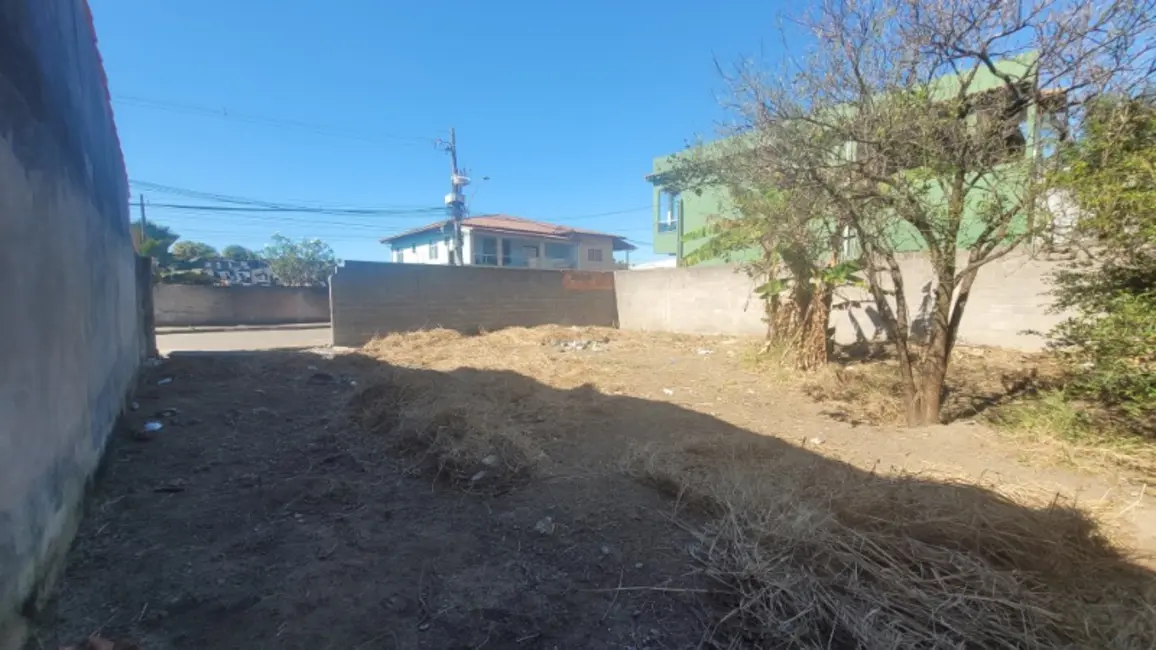 Terreno / Lote à venda, 400m2 em Balneário de Carapebus, Serra - ES - imagem 4 Foto 4 de Terreno / Lote à venda, 400m2 em Balneário de Carapebus, Serra - ES