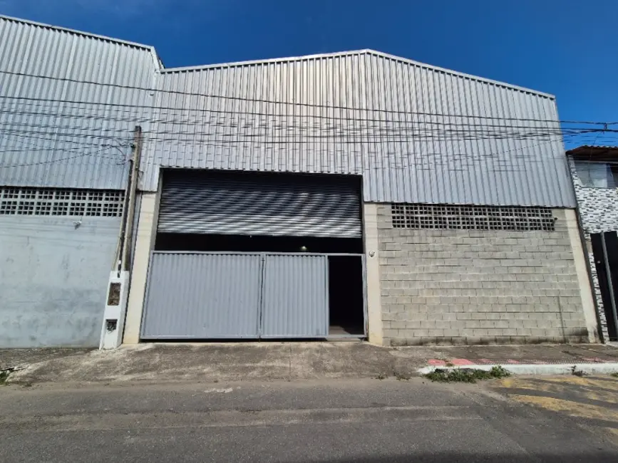 Foto 1 de Armazém / Galpão para alugar, 312m2 em Alterosas, Serra - ES