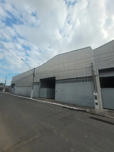 Foto 8 de Armazém / Galpão para alugar, 312m2 em Alterosas, Serra - ES