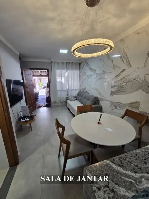 Casa com 2 quartos à venda, 72m2 em Parque Residencial Laranjeiras, Serra - ES - imagem 3 Foto 3 de Casa com 2 quartos à venda, 72m2 em Parque Residencial Laranjeiras, Serra - ES