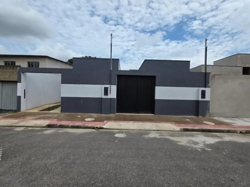 Casa com 2 quartos à venda, 57m2 em Lagoa de Jacaraípe, Serra - ES - imagem 1 Foto 1 de Casa com 2 quartos à venda, 57m2 em Lagoa de Jacaraípe, Serra - ES