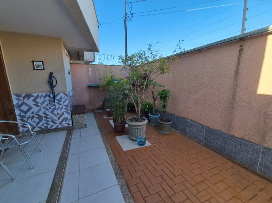 Casa com 2 quartos à venda, 70m2 em São Francisco, Serra - ES - imagem 5 Foto 5 de Casa com 2 quartos à venda, 70m2 em São Francisco, Serra - ES