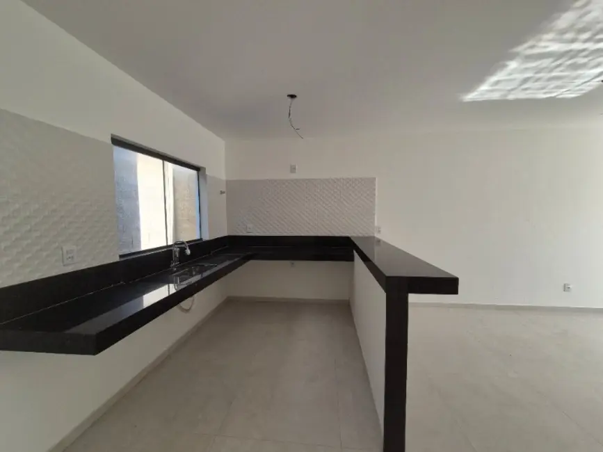 Casa com 3 quartos à venda, 120m2 em Praia da Baleia, Serra - ES - imagem 8 Foto 8 de Casa com 3 quartos à venda, 120m2 em Praia da Baleia, Serra - ES