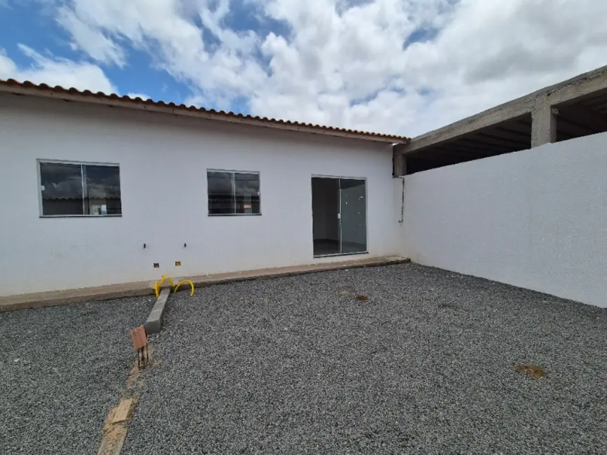 Casa com 2 quartos à venda, 60m2 em Nova Carapina II, Serra - ES - imagem 2 Foto 2 de Casa com 2 quartos à venda, 60m2 em Nova Carapina II, Serra - ES