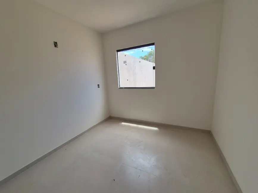 Foto 4 de Casa com 2 quartos à venda, 55m2 em Jardim Atlântico, Serra - ES