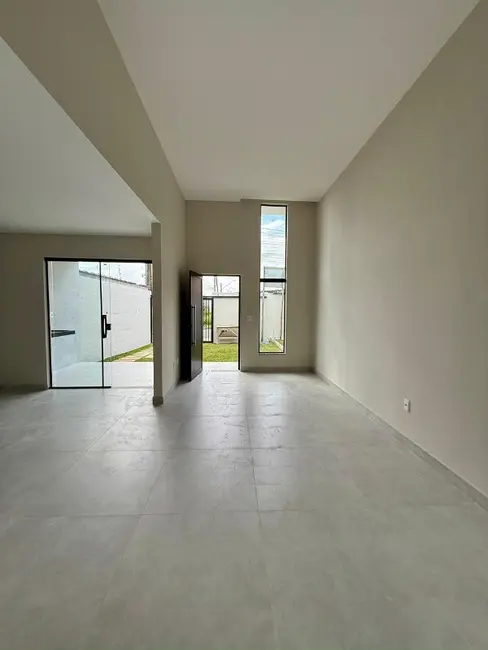 Foto 3 de Casa com 3 quartos à venda, 94m2 em Residencial Centro da Serra, Serra - ES