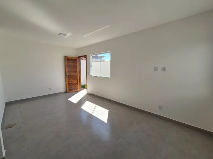Foto 9 de Casa com 2 quartos à venda, 67m2 em São Francisco, Serra - ES