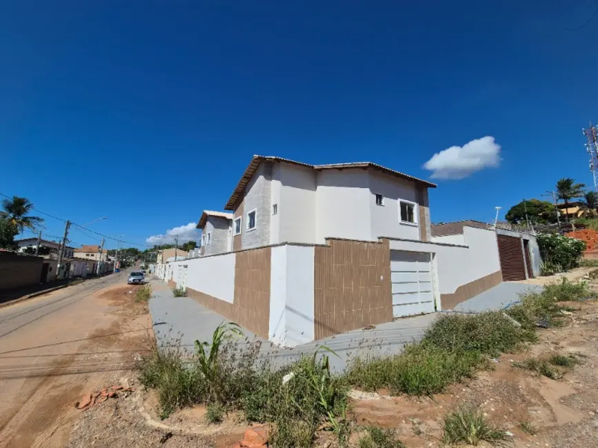 Foto 2 de Casa com 2 quartos à venda, 67m2 em São Francisco, Serra - ES