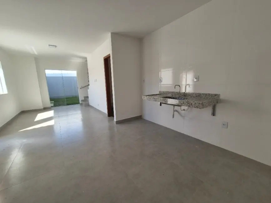 Foto 6 de Casa com 2 quartos à venda, 67m2 em São Francisco, Serra - ES
